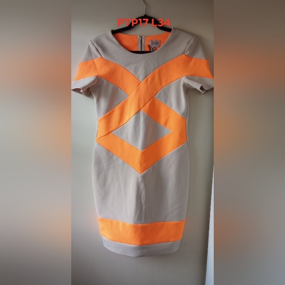 NWT Orange and Tan Geometric Open Back Mini Dress - Picture 3 of 6